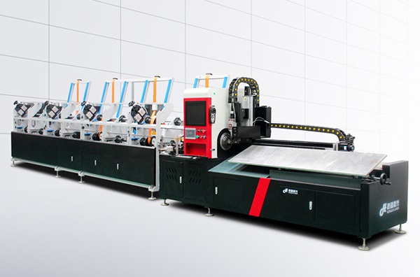 全自動上下料激光切管機讓您在管材行業(yè)保持競爭力